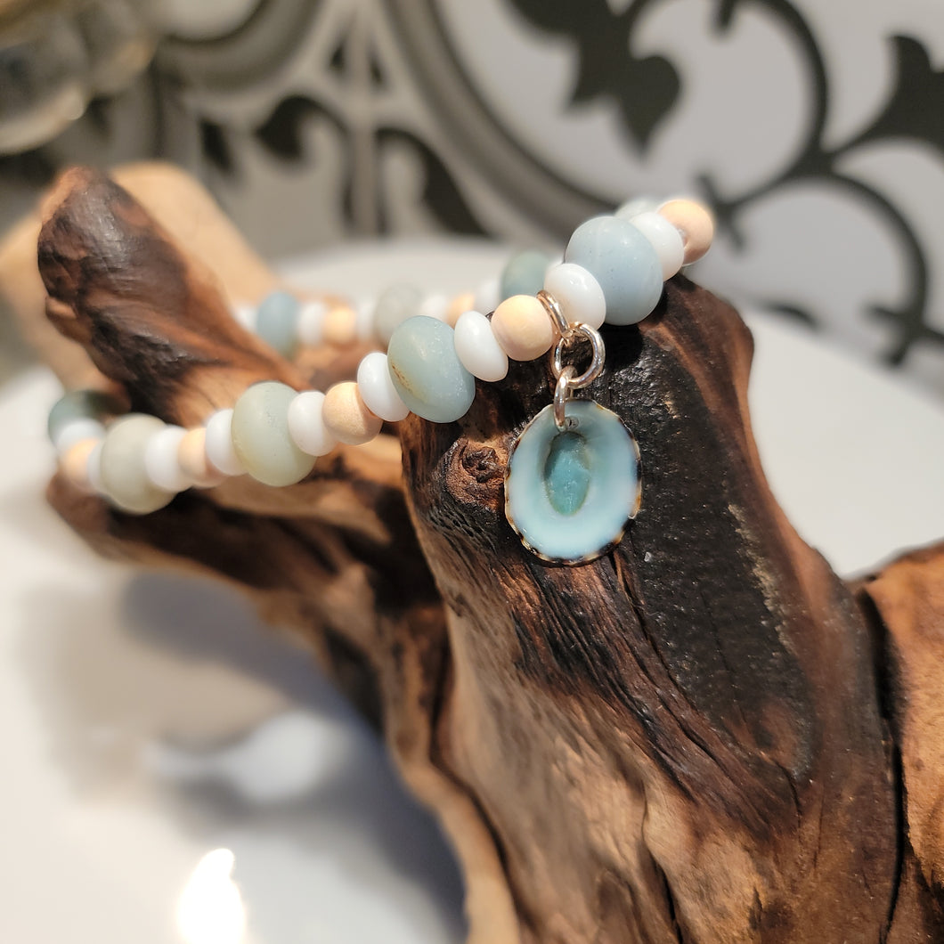 Sea glass inspired bracelet