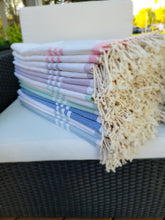 Load image into Gallery viewer, Turkish towels
